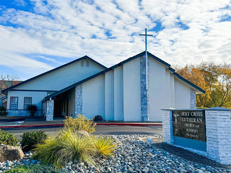 Holy Cross Lutheran Church About
